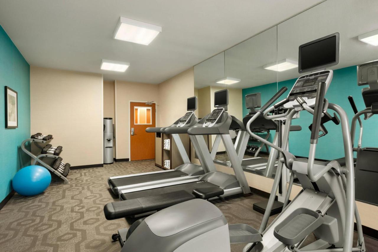 Westfield Comfort Inn & Suites מראה חיצוני תמונה