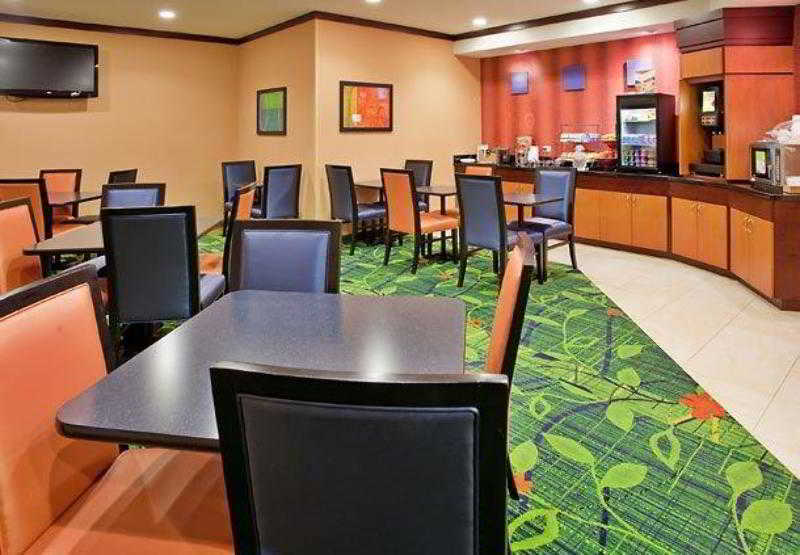 Westfield Comfort Inn & Suites מראה חיצוני תמונה