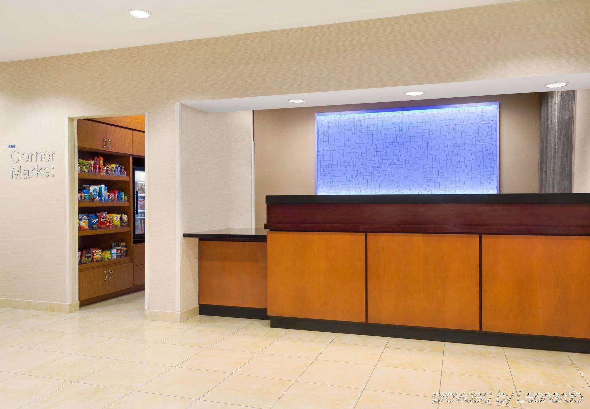 Westfield Comfort Inn & Suites מראה חיצוני תמונה