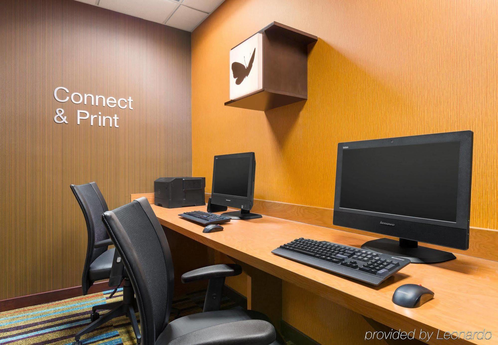 Westfield Comfort Inn & Suites מראה חיצוני תמונה