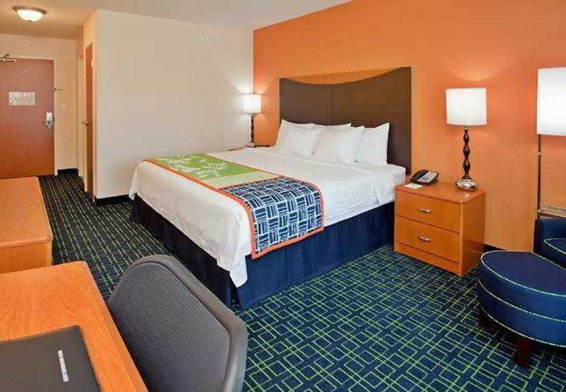 Westfield Comfort Inn & Suites מראה חיצוני תמונה